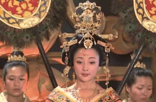 穿古装的江南美女手绘画像中国风装饰画高清图片下载