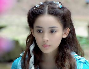 她是中国上下5000年最惊艳的美女,不是杨贵妃也不是大小乔