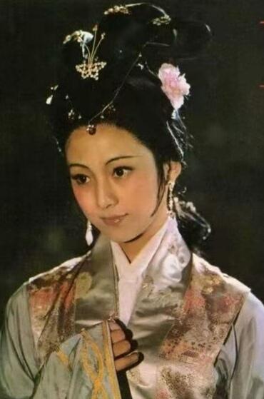 刘晓庆越来越漂亮了,她算不算顶级大美女