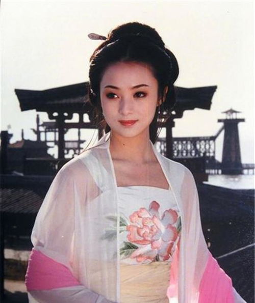 她名列四大美人,有沉鱼落雁之美貌,却是中国历史上第一位女间谍